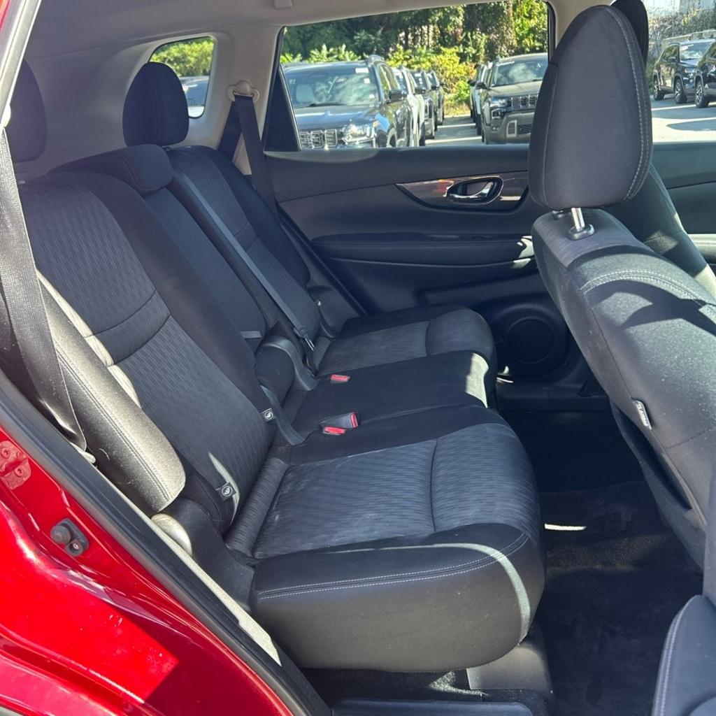 2017 Nissan Rogue - $7,900