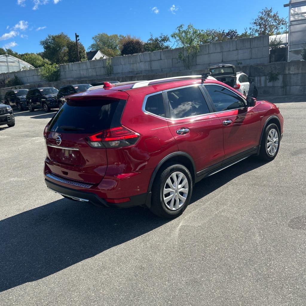 2017 Nissan Rogue - $7,900