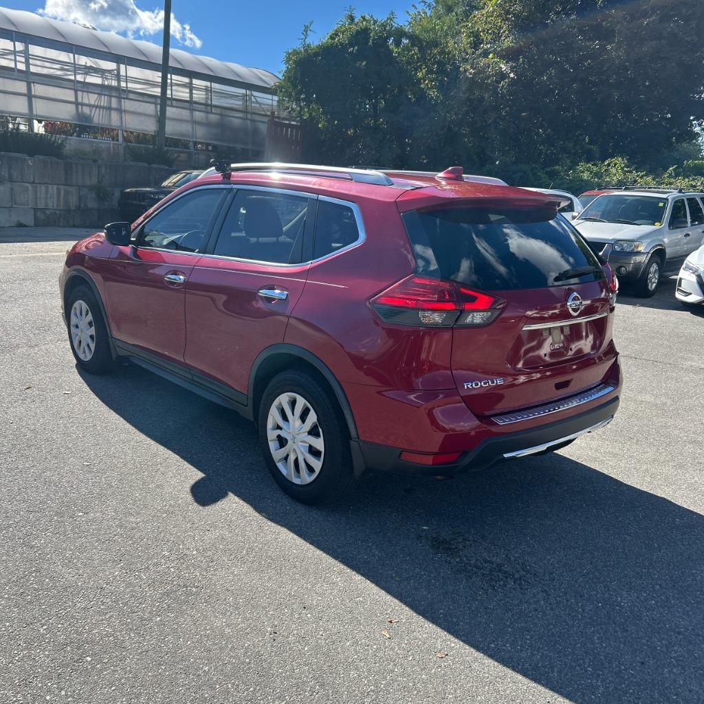 2017 Nissan Rogue - $7,900