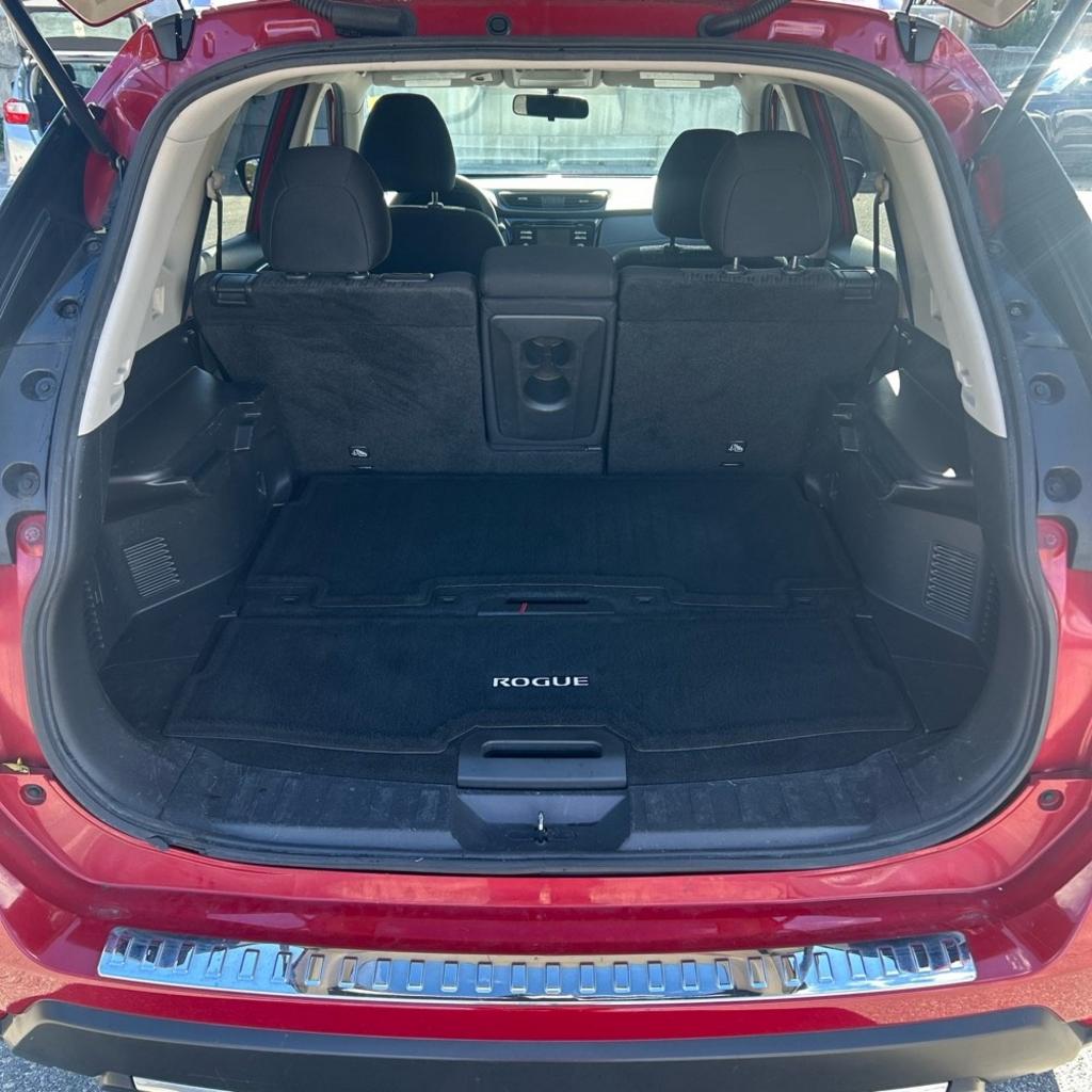 2017 Nissan Rogue - $7,900