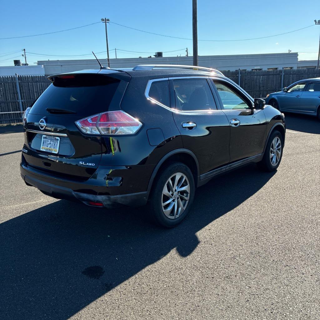 2015 Nissan Rogue - $5,950