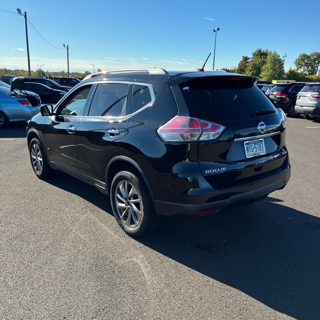 2015 Nissan Rogue - $5,950