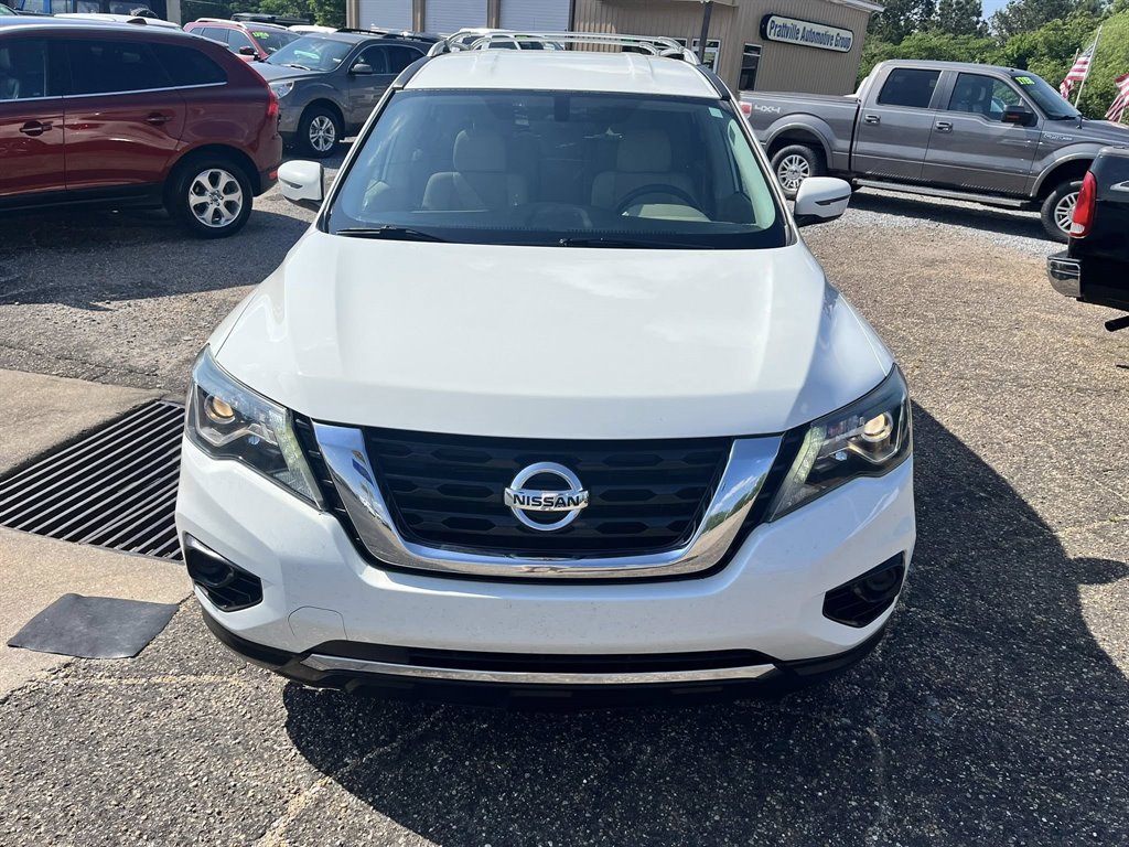 2017 Nissan Pathfinder S photo