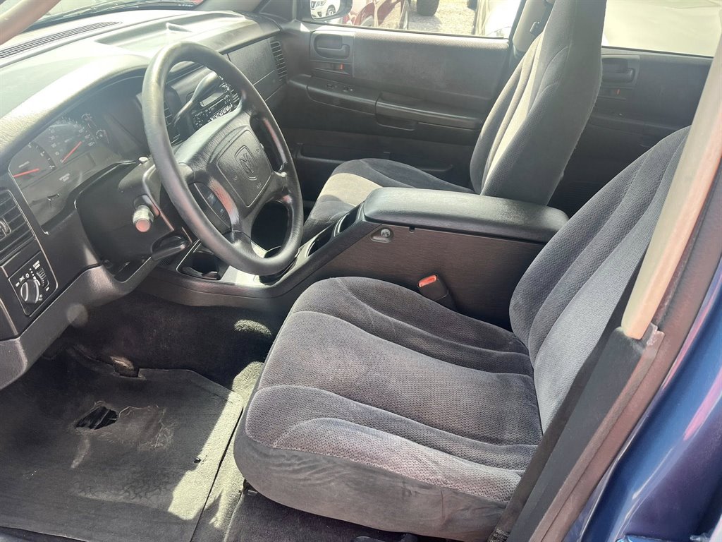 2002 Dodge Dakota SLT photo