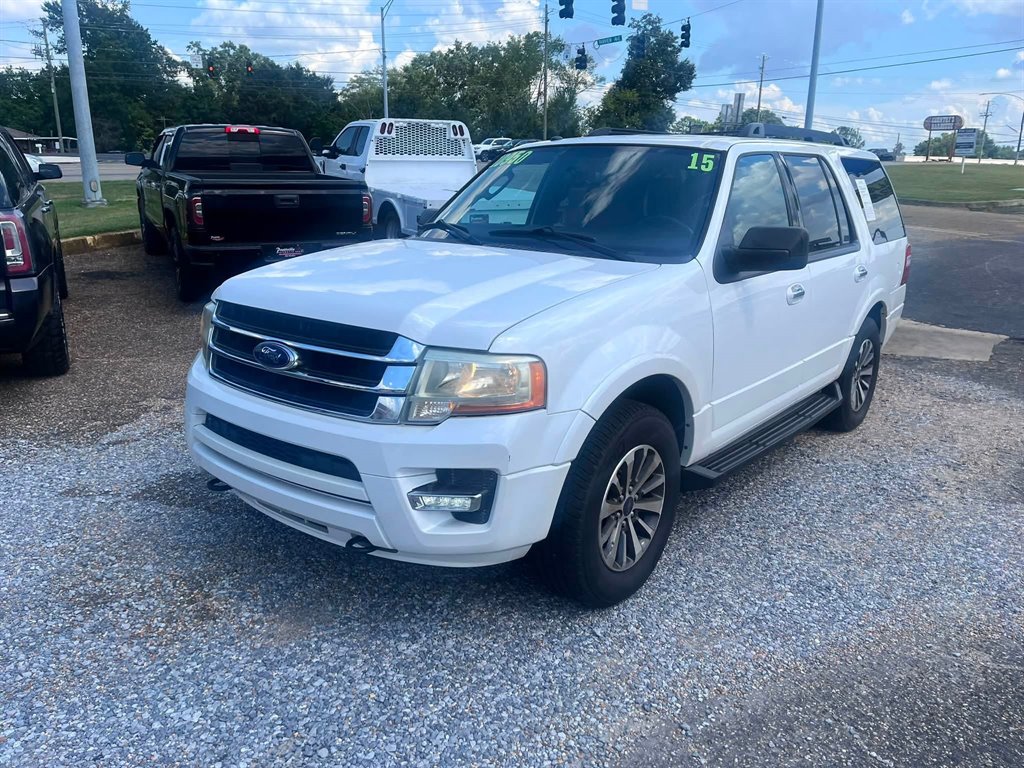 2015 Ford Expedition - $10,950