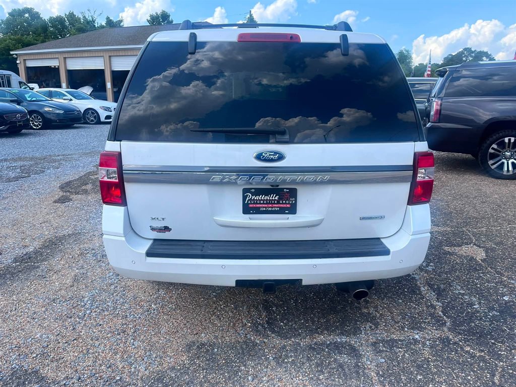 2015 Ford Expedition - $10,950