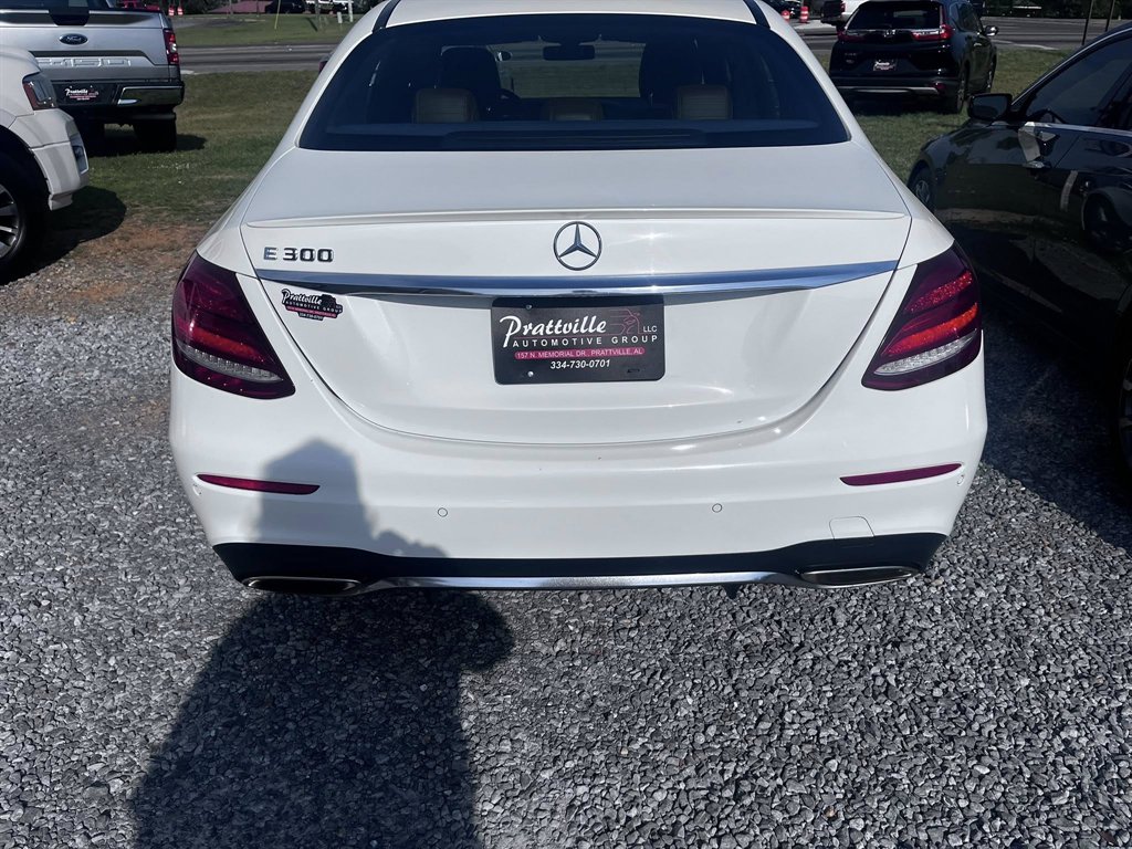 2017 Mercedes-Benz E-Class - $15,950