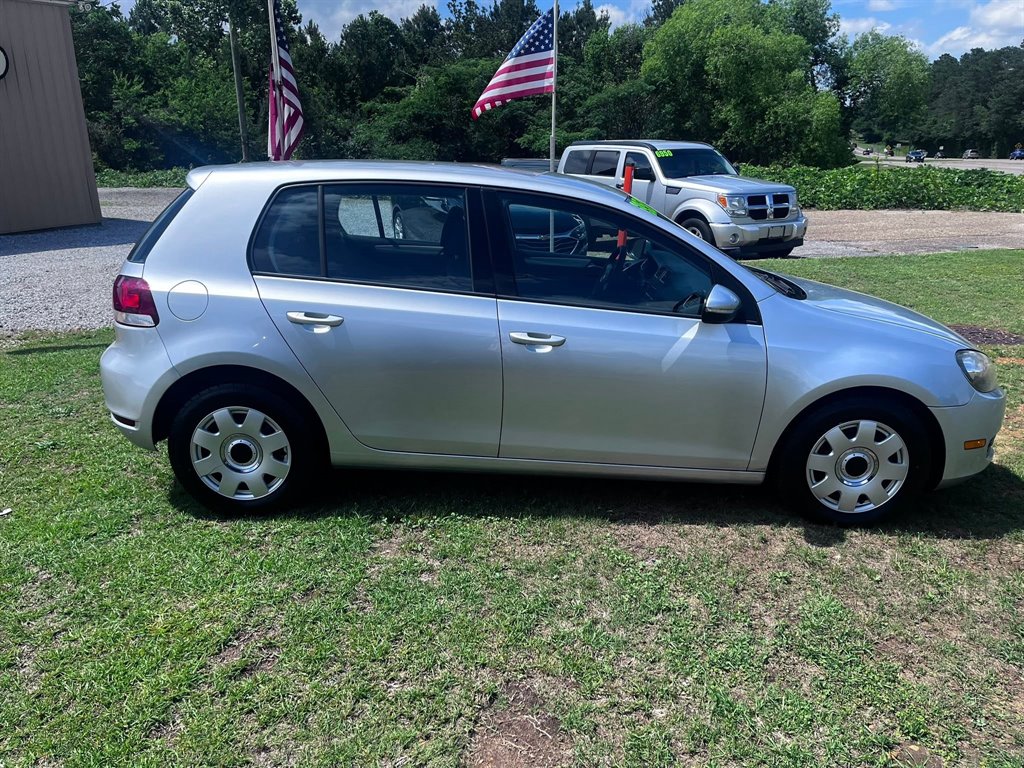 2011 Volkswagen Golf - $6,950