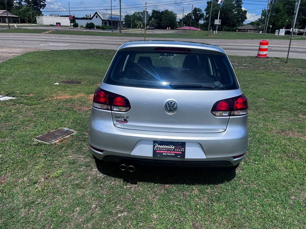 2011 Volkswagen Golf - $6,950