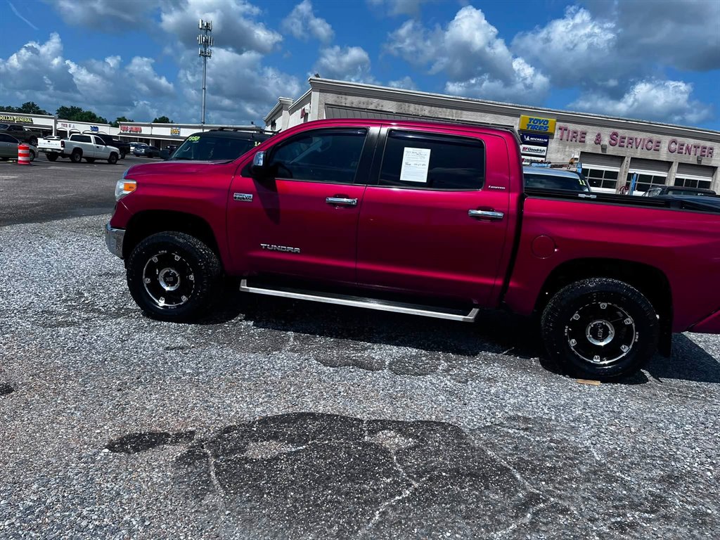 2015 Toyota Tundra - $19,950
