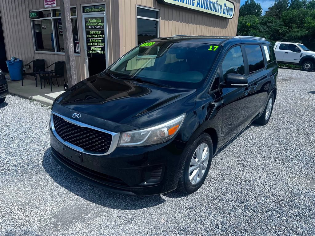 2017 Kia Sedona - $5,950
