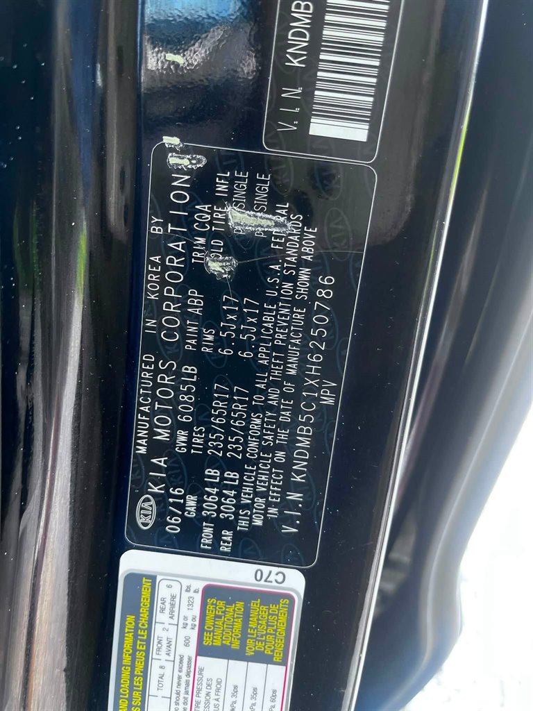 2017 Kia Sedona - $5,950