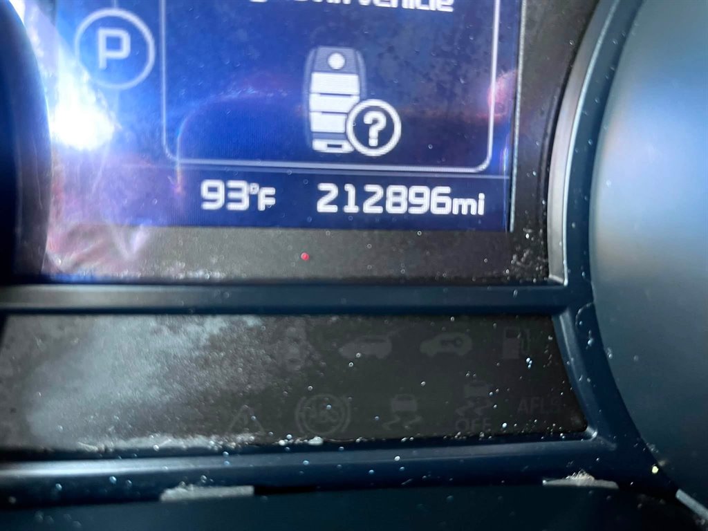 2017 Kia Sedona - $5,950