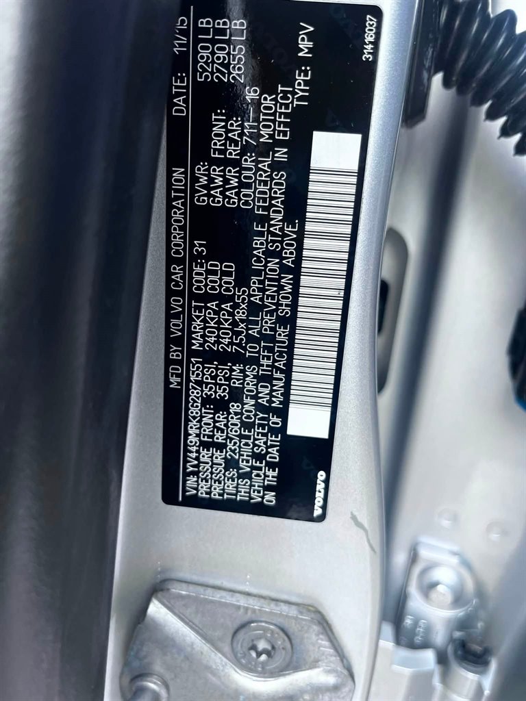 2016 Volvo XC60 - $9,950