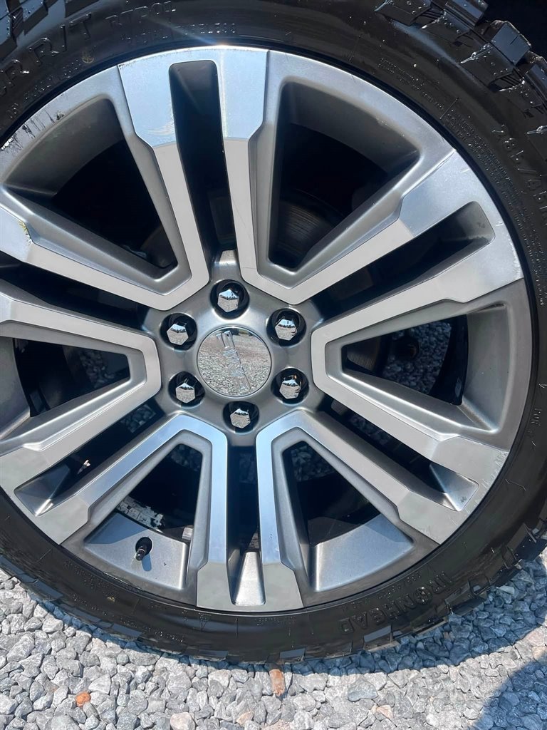 2018 GMC Yukon - $21,950