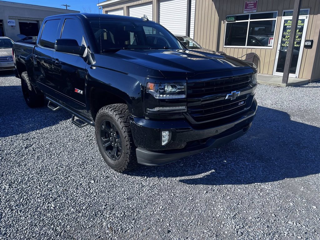 2017 Chevrolet Silverado - $19,950