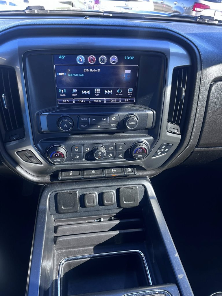 2017 Chevrolet Silverado - $19,950