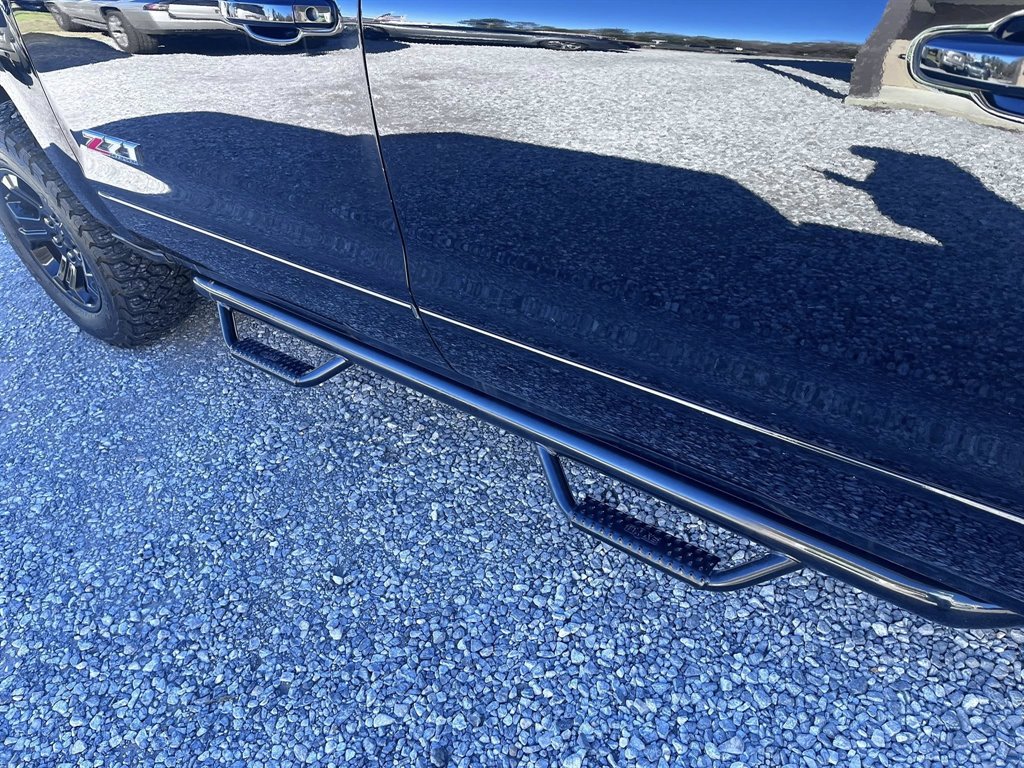2017 Chevrolet Silverado - $19,950