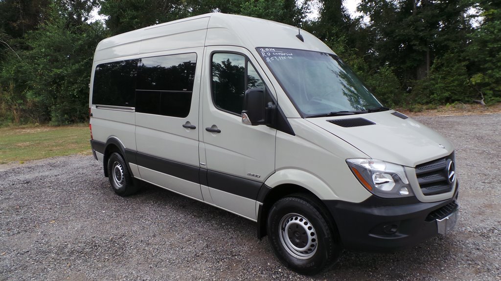 2014 Mercedes-Benz Sprinter 2500 144 WB photo
