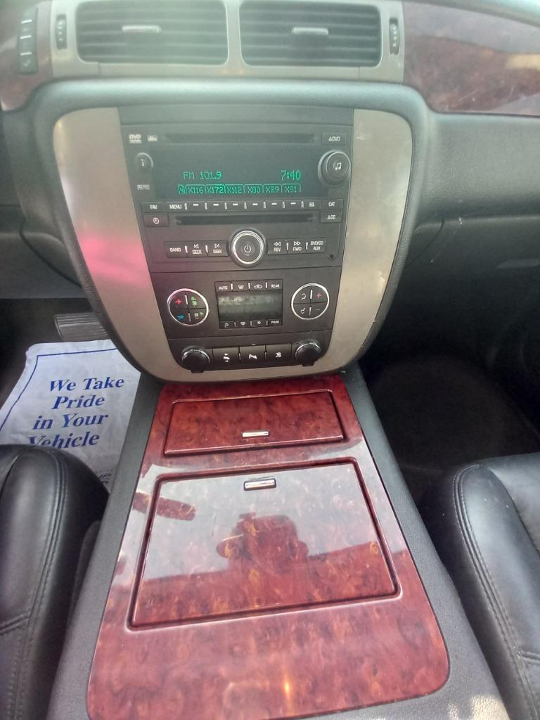 2009 GMC Yukon SLT photo