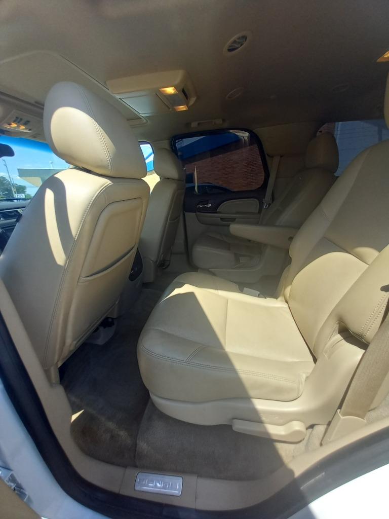 2012 GMC Yukon Denali photo