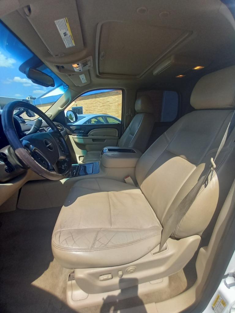 2012 GMC Yukon Denali photo