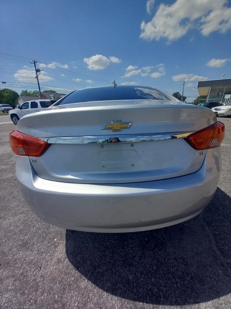 2016 Chevrolet Impala LT photo