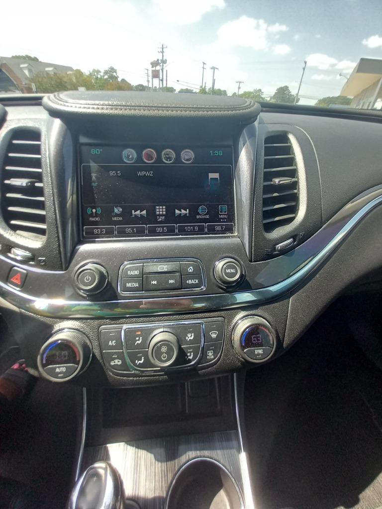 2016 Chevrolet Impala LT photo
