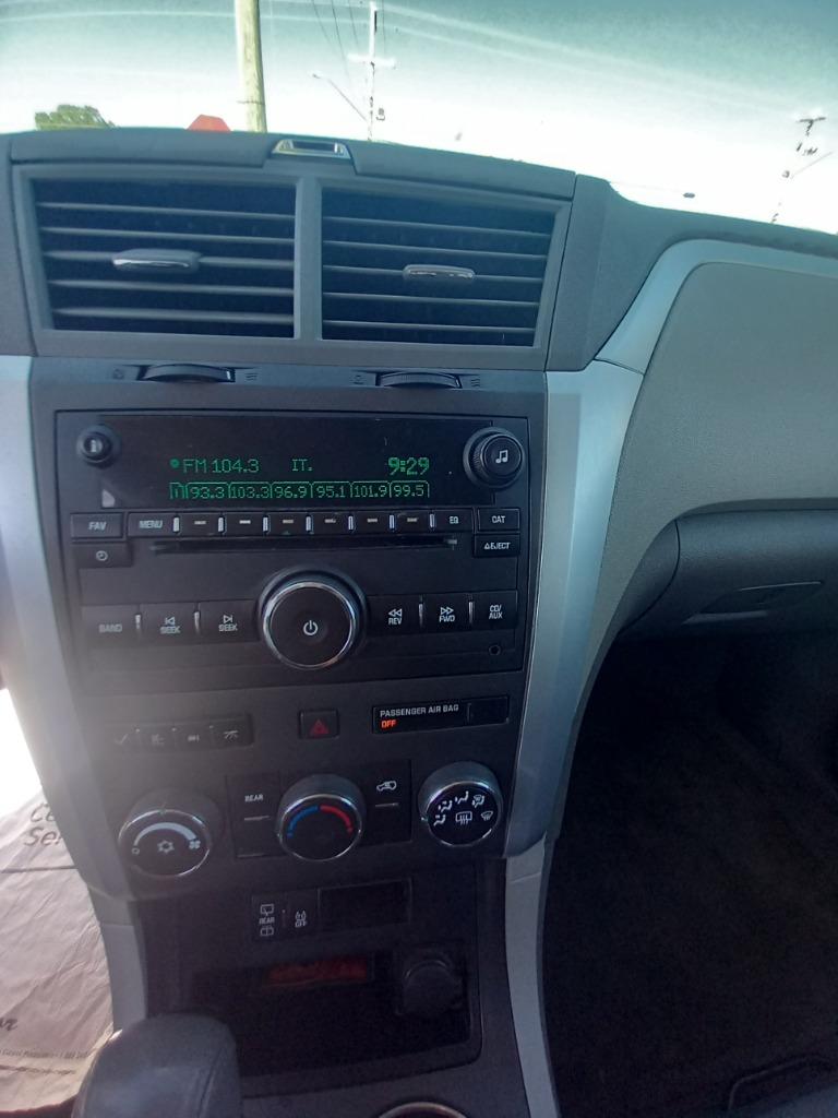 2012 Chevrolet Traverse LT photo