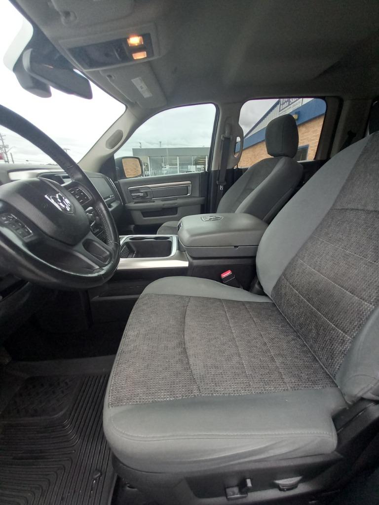 2017 Ram 1500 - $13,500
