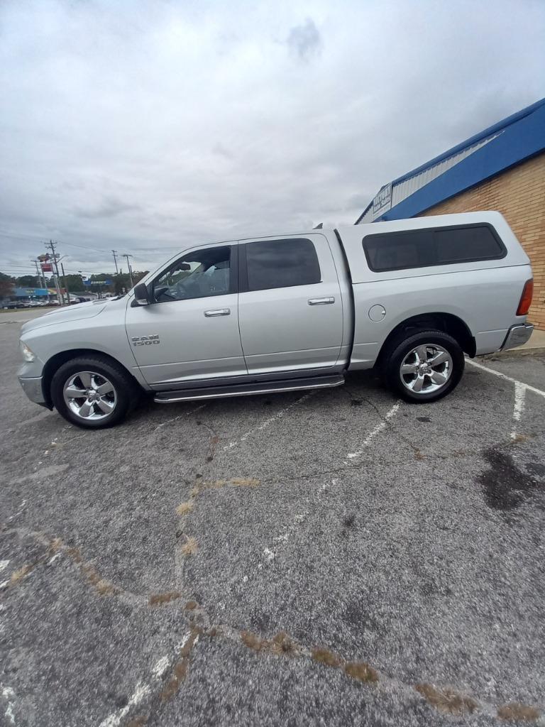 2017 Ram 1500 - $13,500