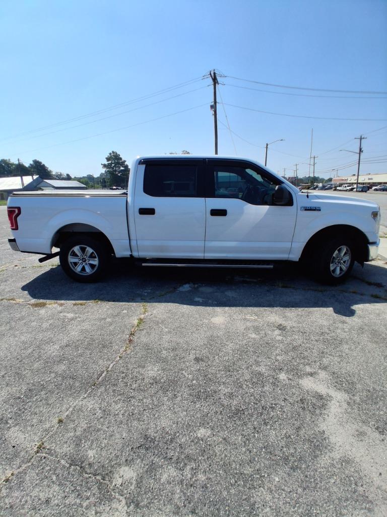 2016 Ford F150 - $9,500