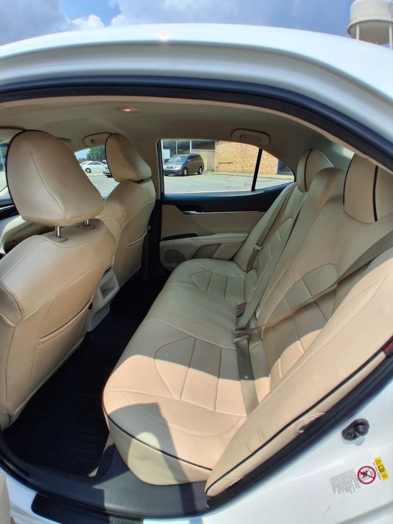 2018 Toyota Camry - $9,995