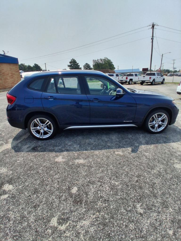 2015 BMW X1 - $10,800