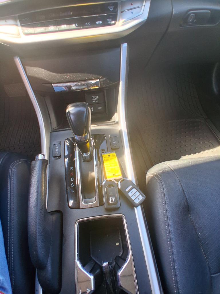 2015 Honda Accord - $8,995