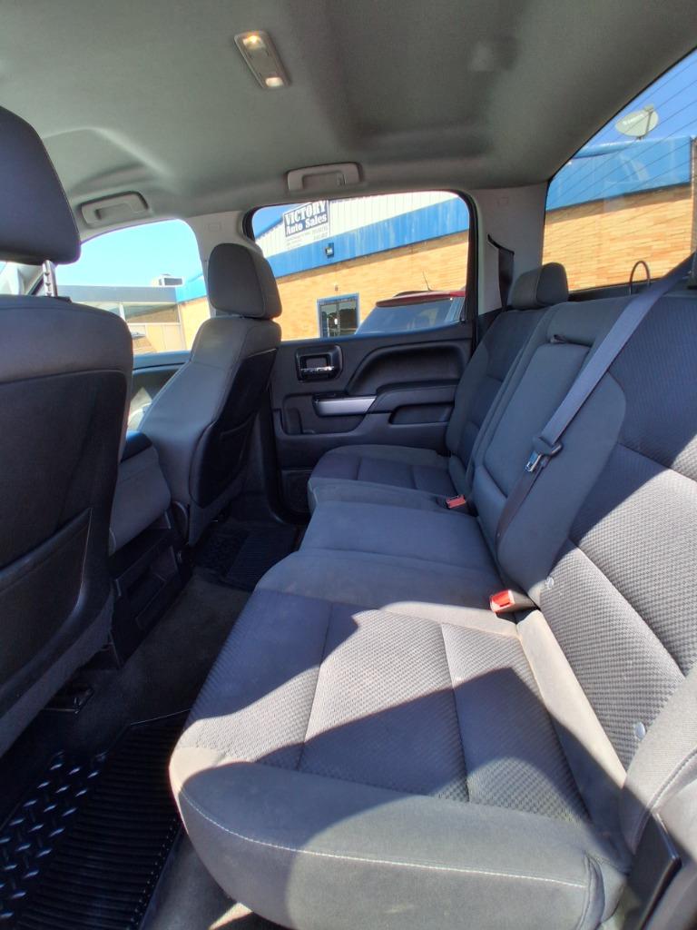 2015 Chevrolet Silverado - $14,995