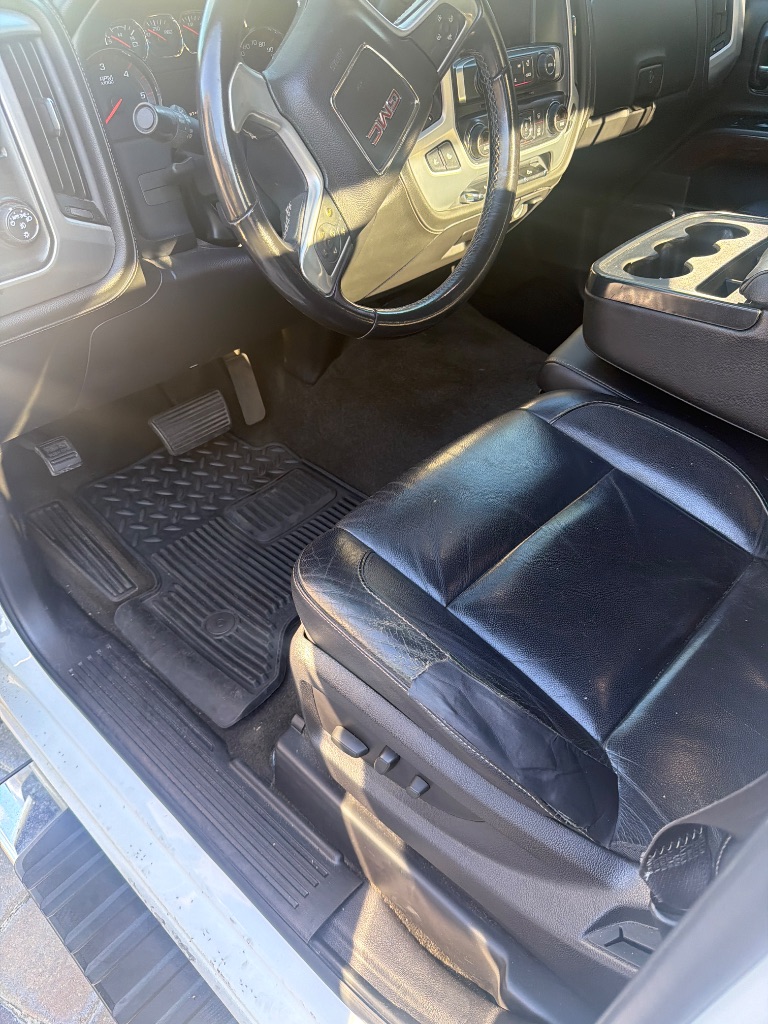 2015 GMC Sierra - $19,999
