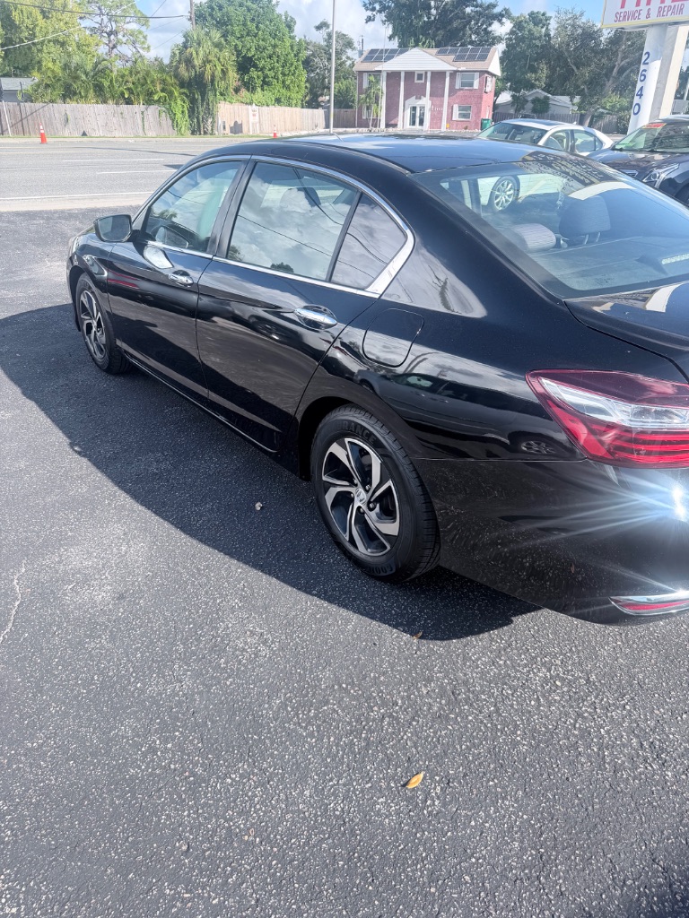 2017 Honda Accord - $13,990
