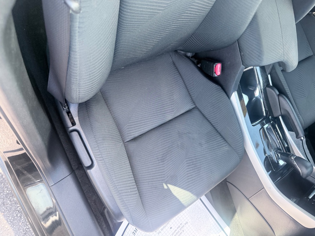2017 Honda Accord - $13,990