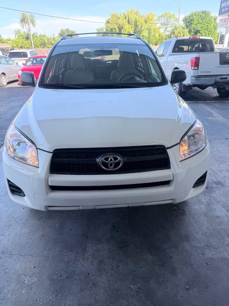 2009 Toyota RAV4 - $9,500