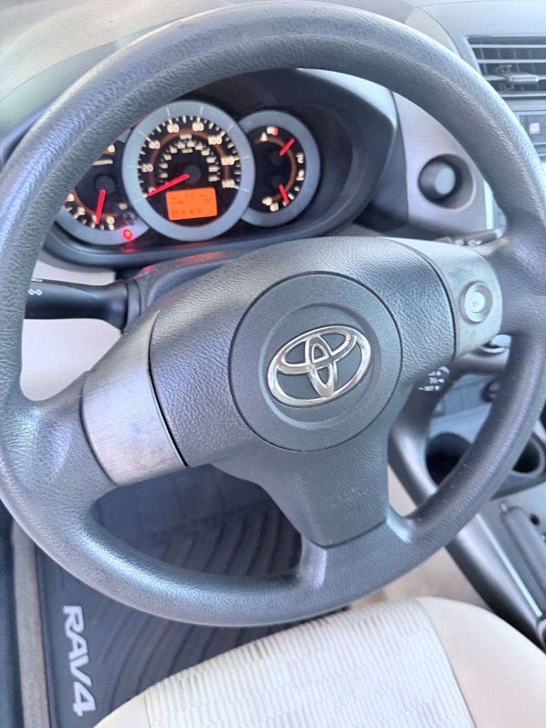 2009 Toyota RAV4 - $9,500