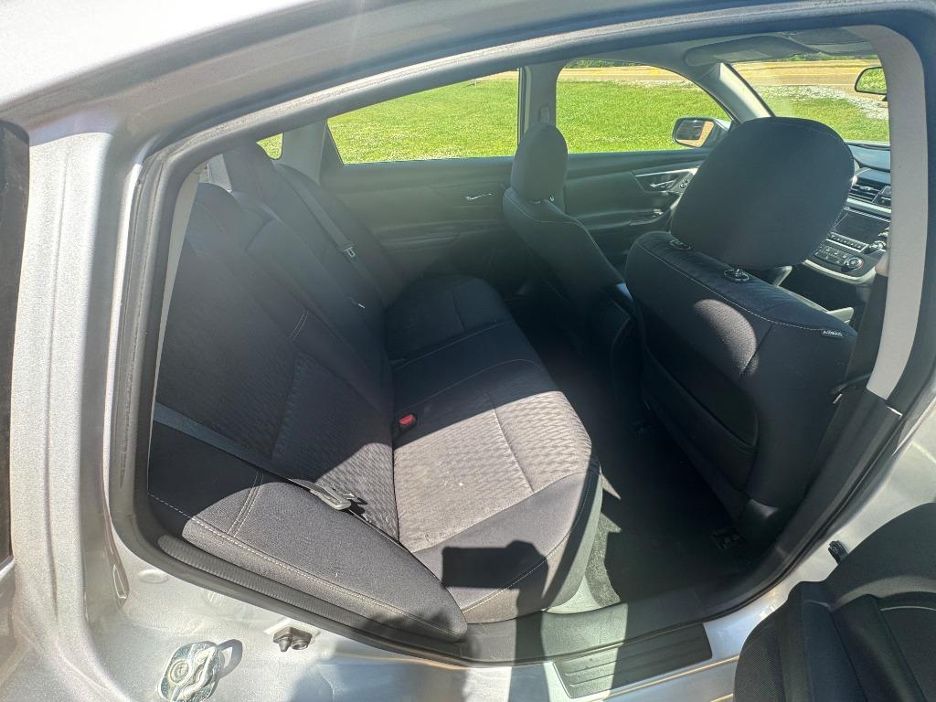 2018 Nissan Altima S photo