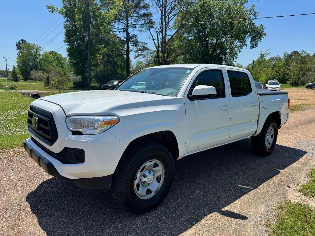 2020 Toyota Tacoma SR photo