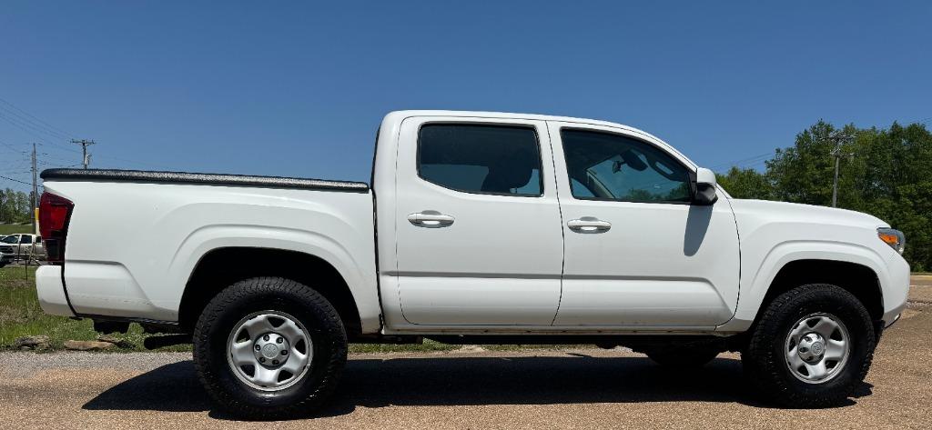 2020 Toyota Tacoma SR photo
