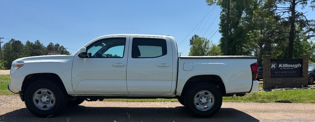 2020 Toyota Tacoma SR photo