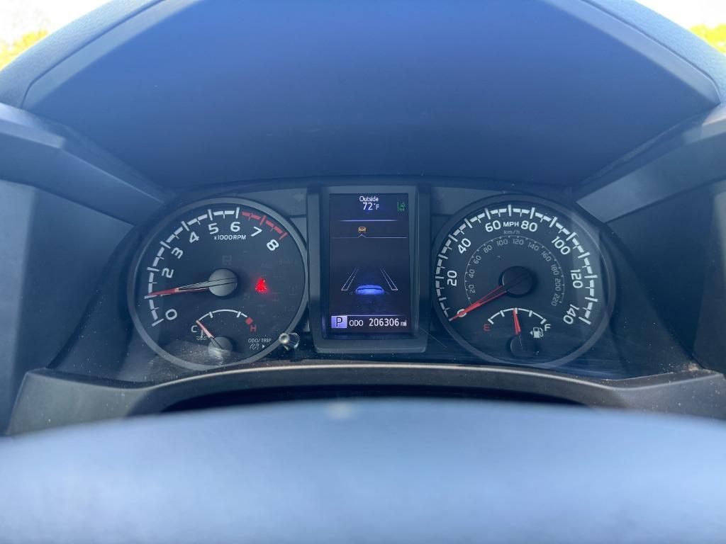 2020 Toyota Tacoma SR photo