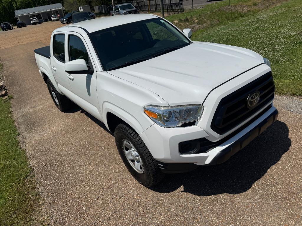 2020 Toyota Tacoma SR photo
