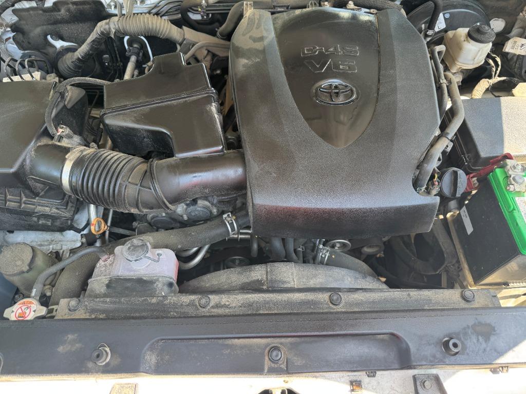 2020 Toyota Tacoma SR photo