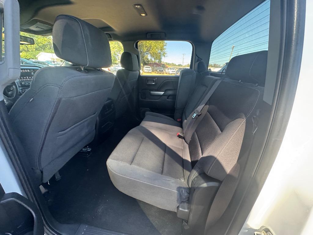 2016 Chevrolet Silverado 1500 - $19,500