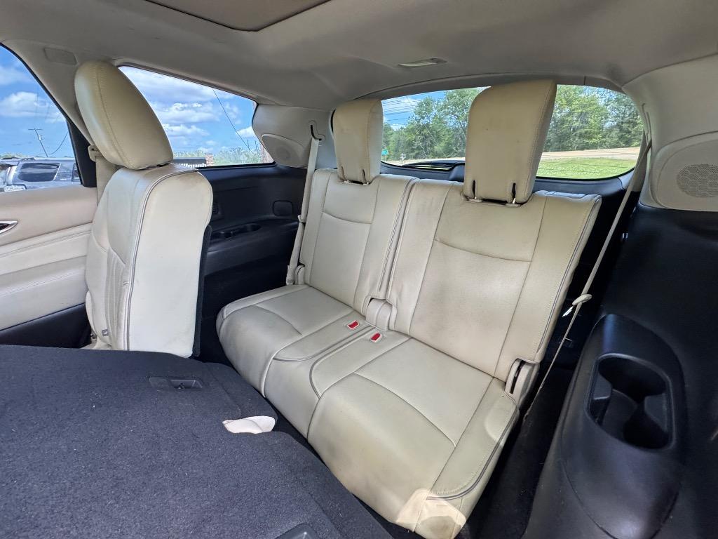 2017 INFINITI QX60 - $13,995